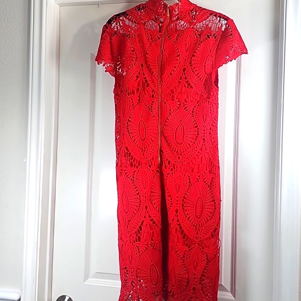 Venus Women Red Lace Short Sleeve Dress Size 10 - Picture 6 of 9